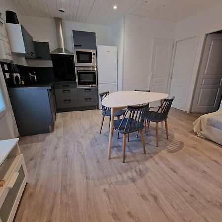 Superbe Appartement Renove A Neuf Centre Bourg Brem Sur Mer Ngoại thất bức ảnh