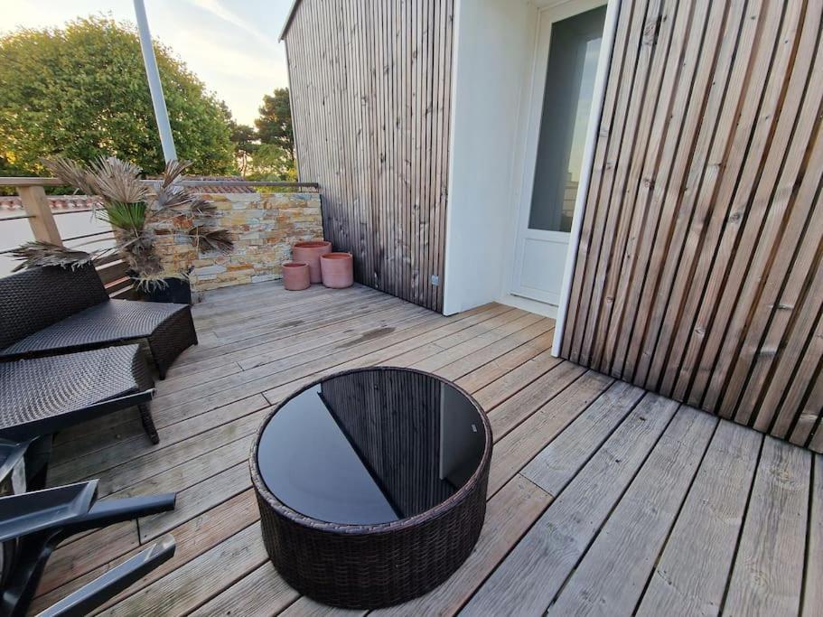 Superbe Appartement Renove A Neuf Centre Bourg Brem Sur Mer Ngoại thất bức ảnh